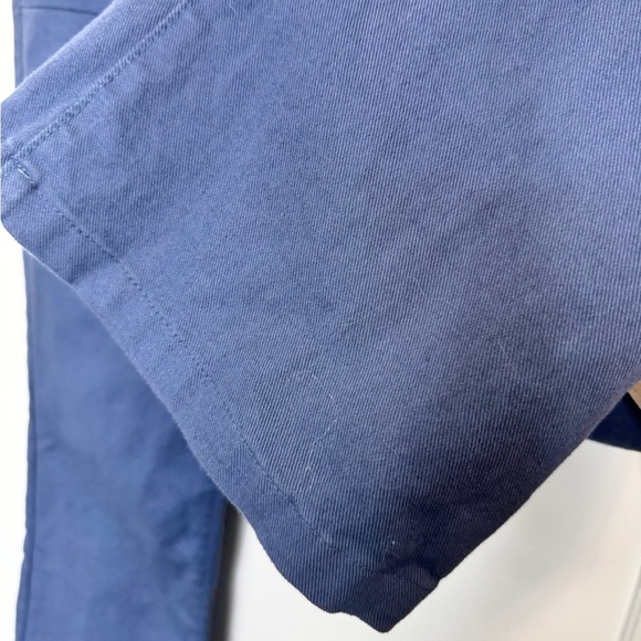 Levi's Flare Pants Blue - Picture 9 of 12